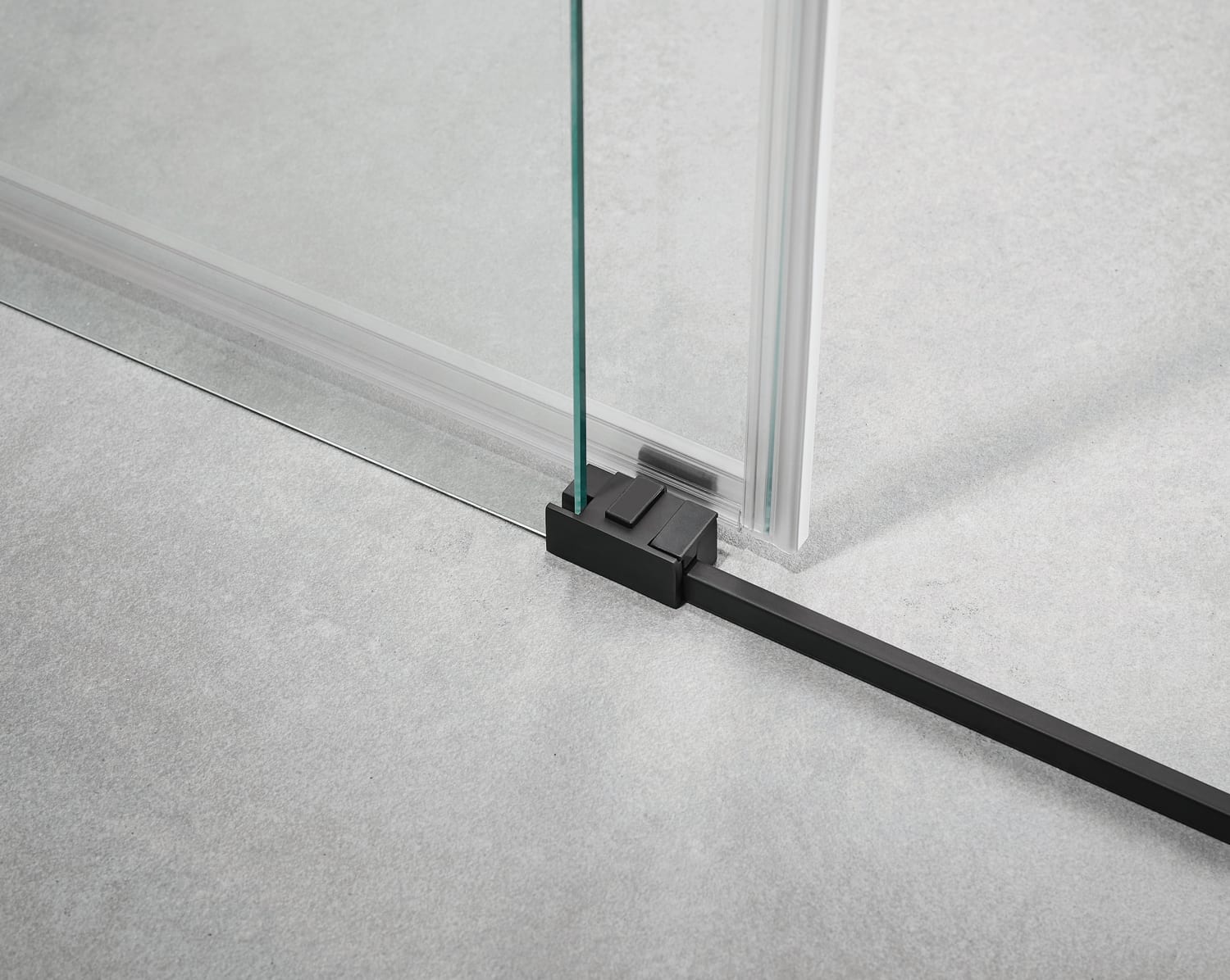 GME Basic pare-baignoire noir mat Spazio Detalle 2
