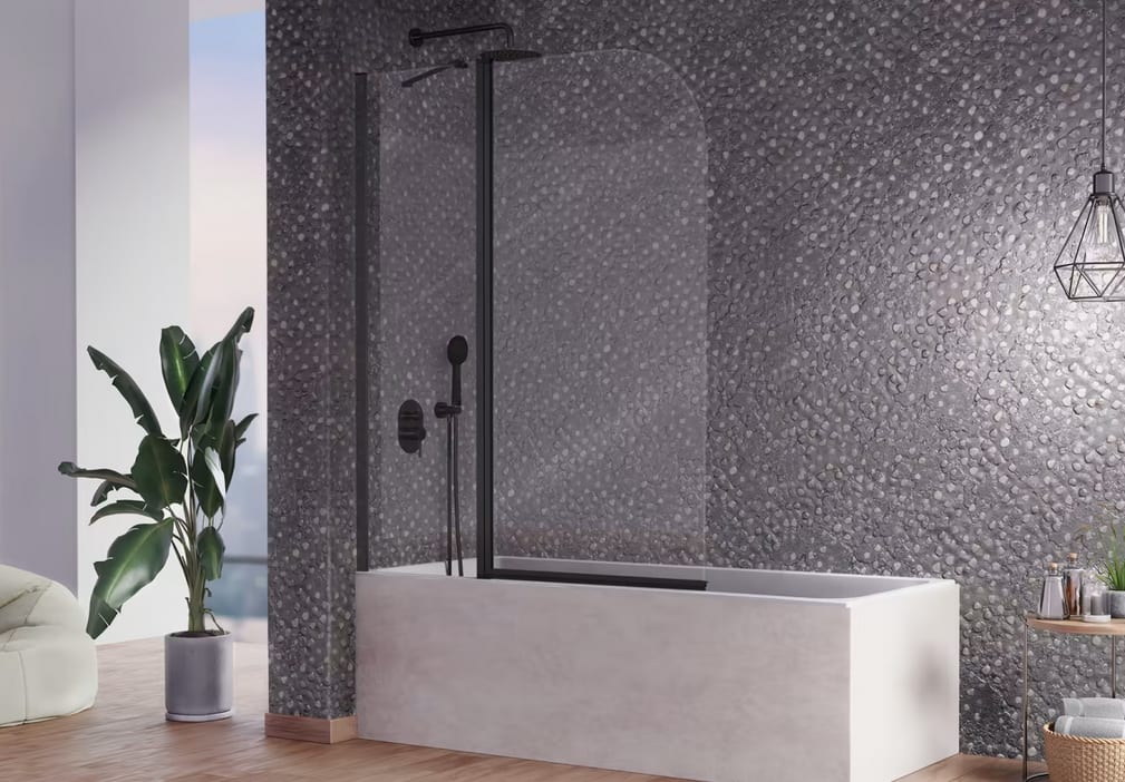 Quelle est la hauteur d’une paroi de douche standard ? Guide pratique